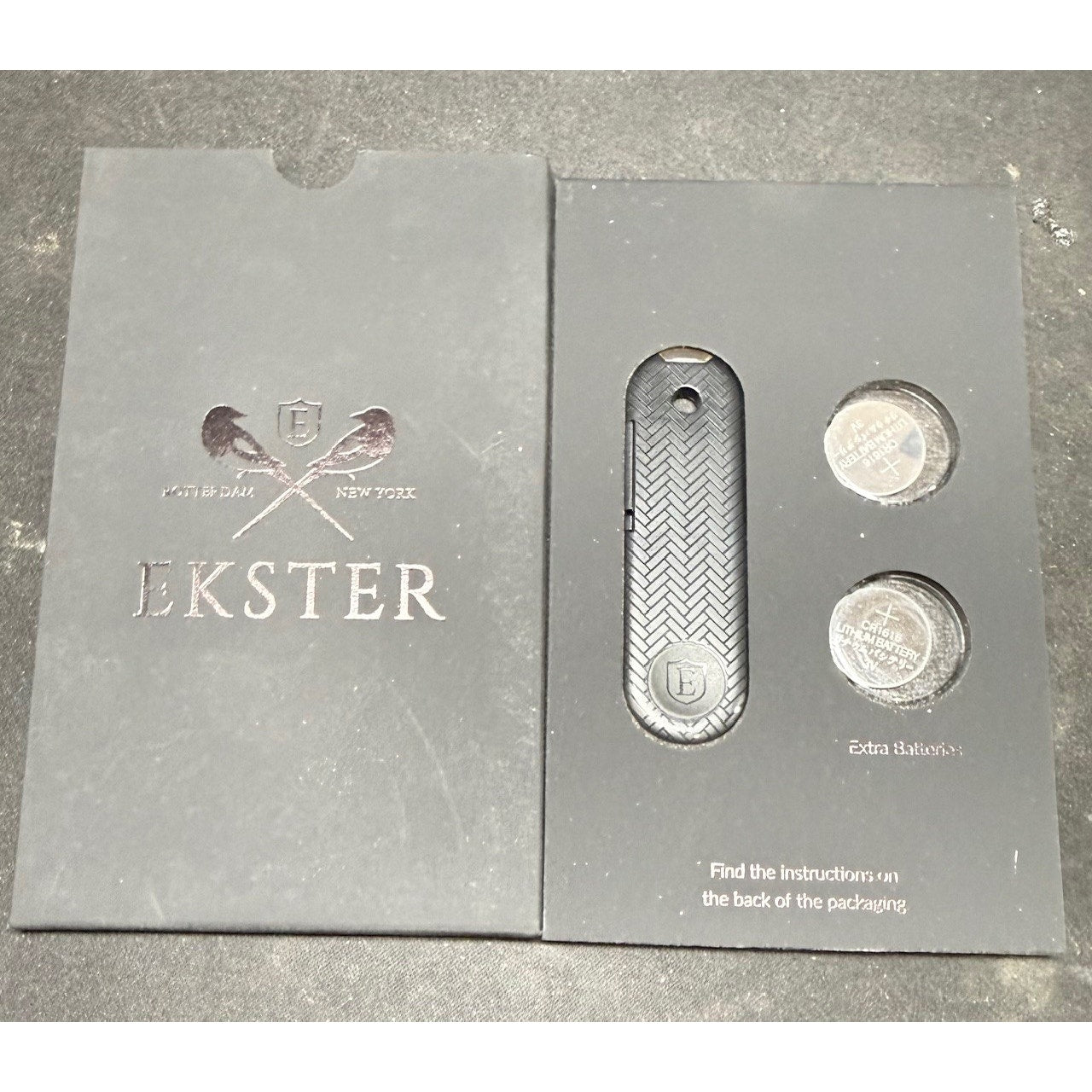 EKSTER- KeyFinder - Battery Powered Page your phone - Flashlight