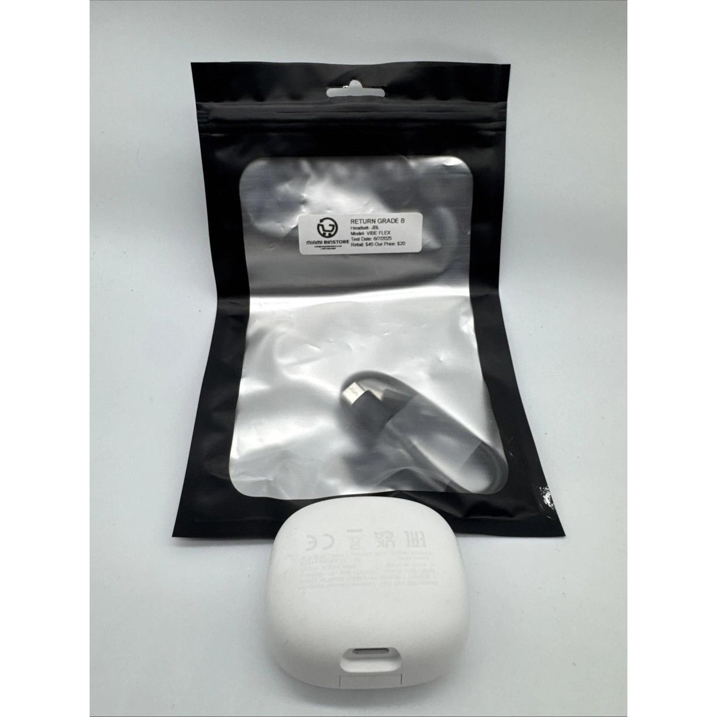 JBL Vibe Flex White Wireless Earbuds