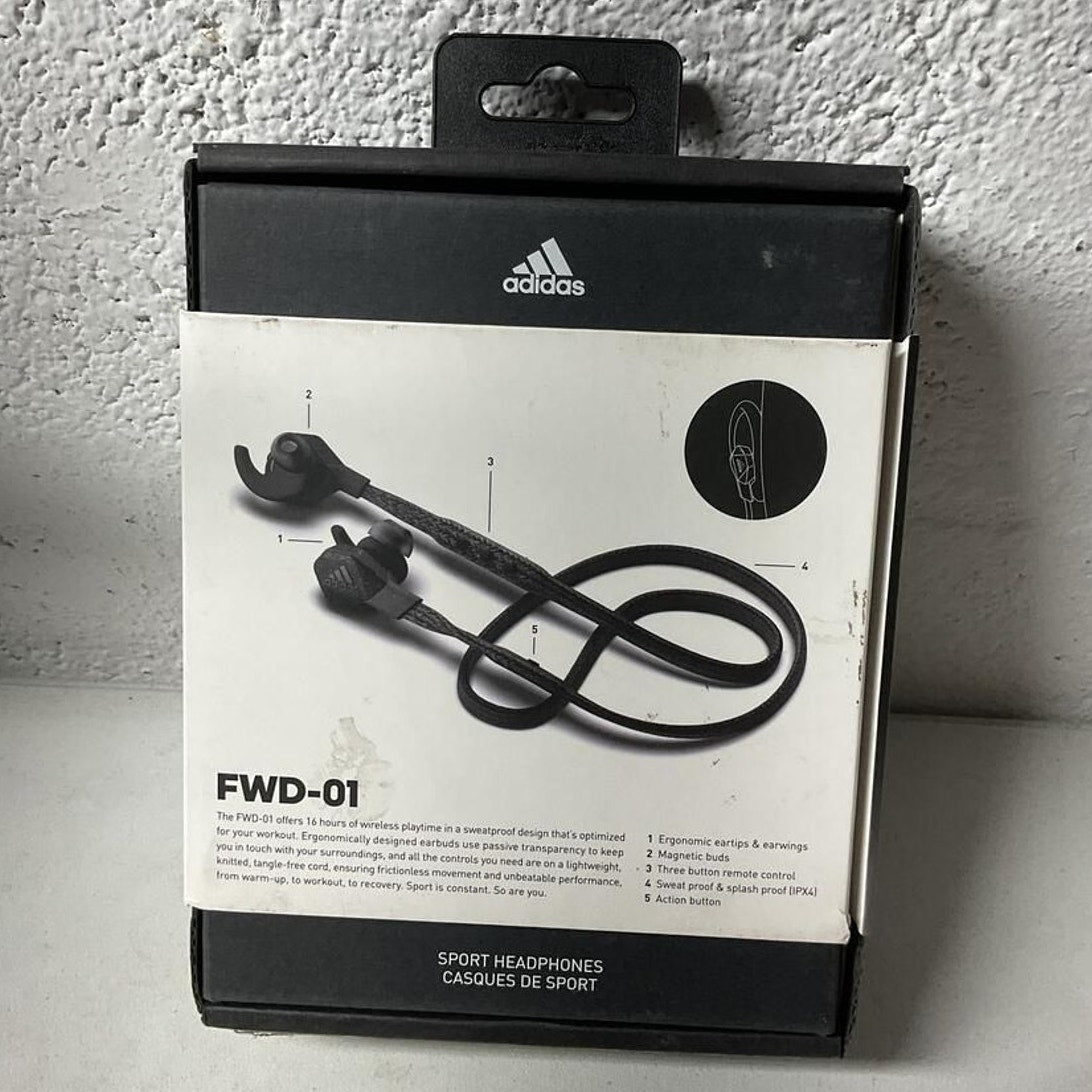 Adidas FWD-01 Sport Headphones for iphone