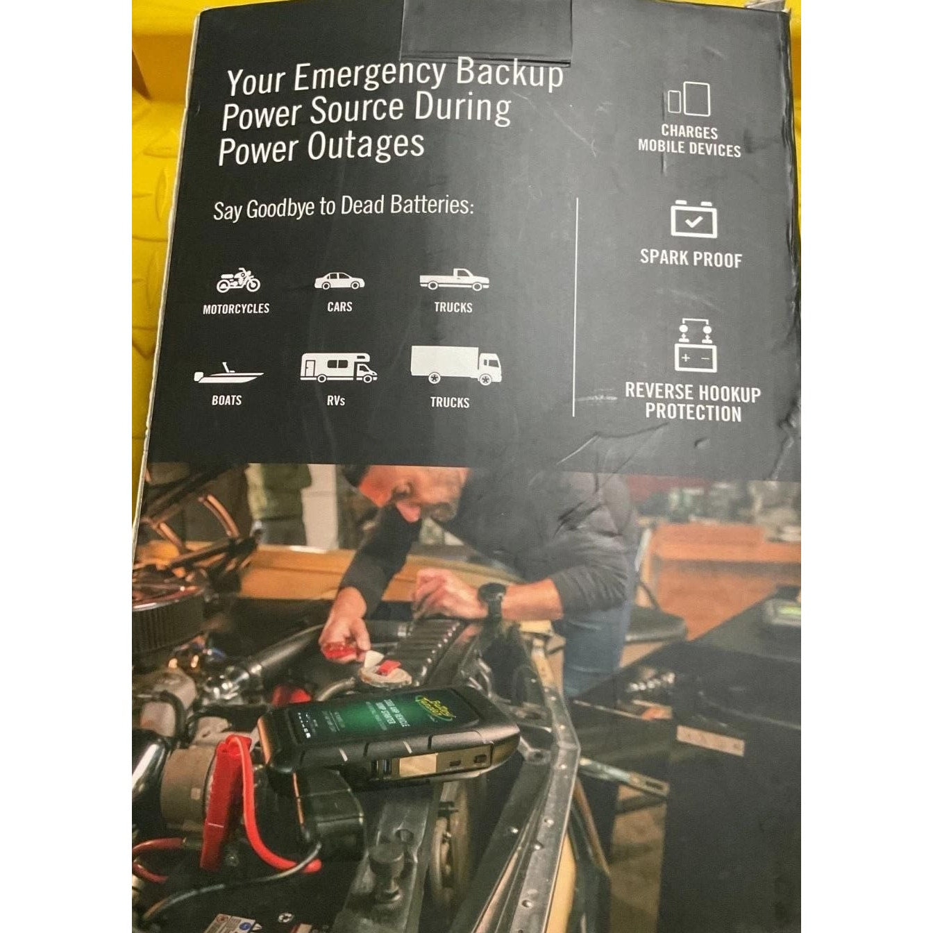 battery tender 2000 AMP vehicle jump starter