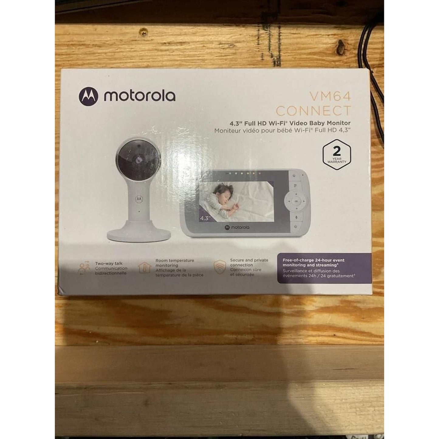 Motorola VM64 Connect 4.3” Full HD Wi-Fi Video Baby Monitor - White