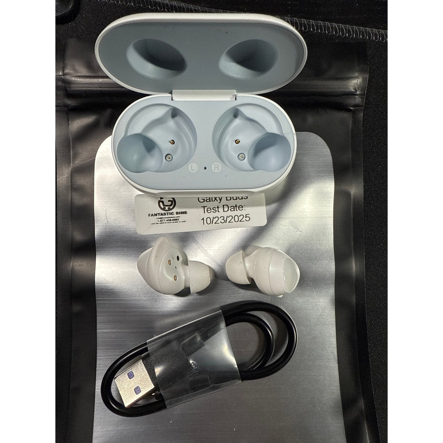 Galaxy buds headphones