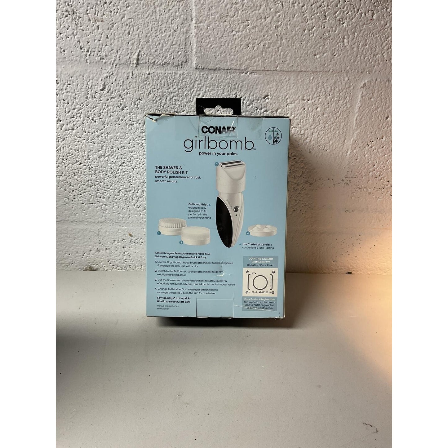 CONAIR Girlbomb Shaver & Body Polish Kit