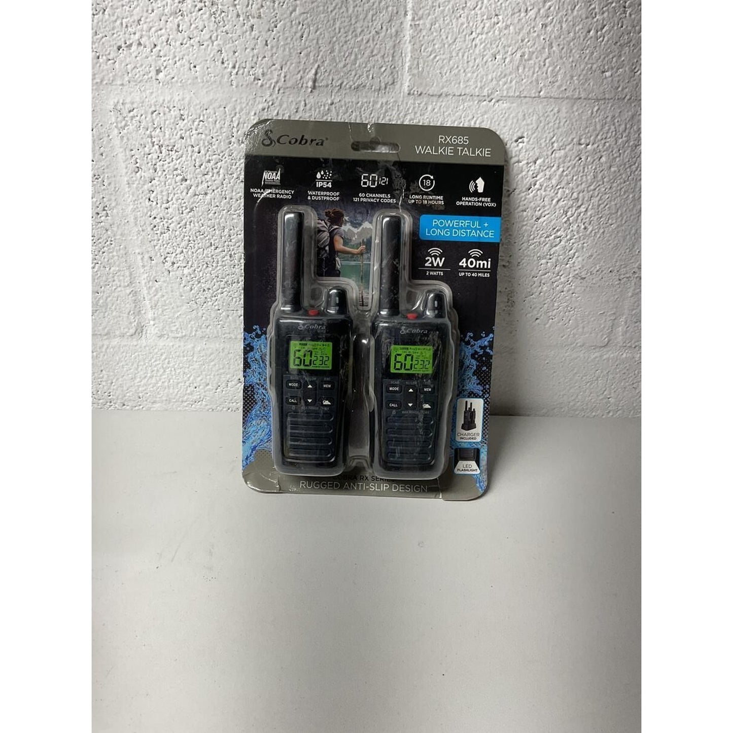 Cobra Rugged Walkie Talkie RX 685