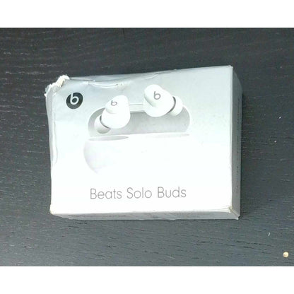 Beat Solo Buds - Damaged box new