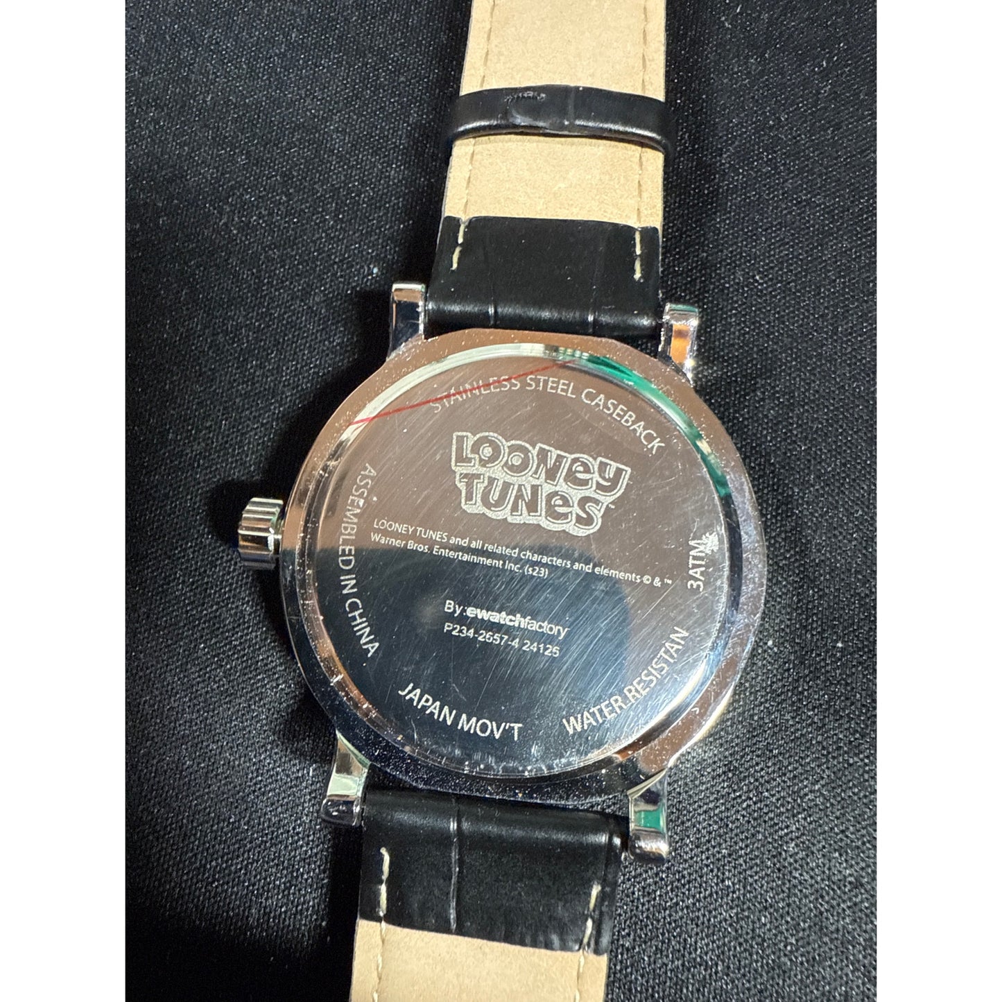 Looney Tunes Daffy Duck watch