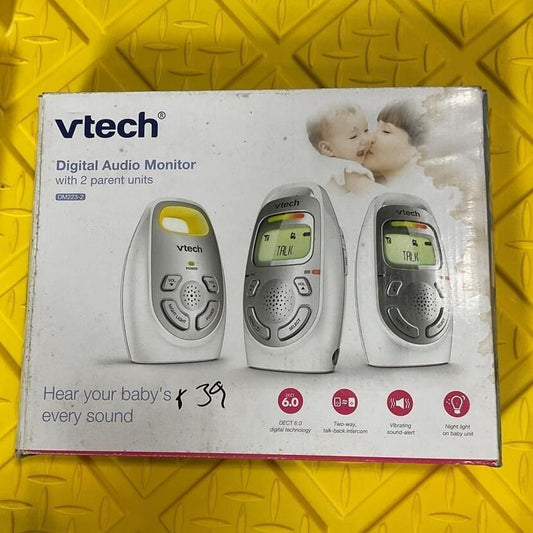 VTECH Digital Audio Baby Monitor DM-233-2