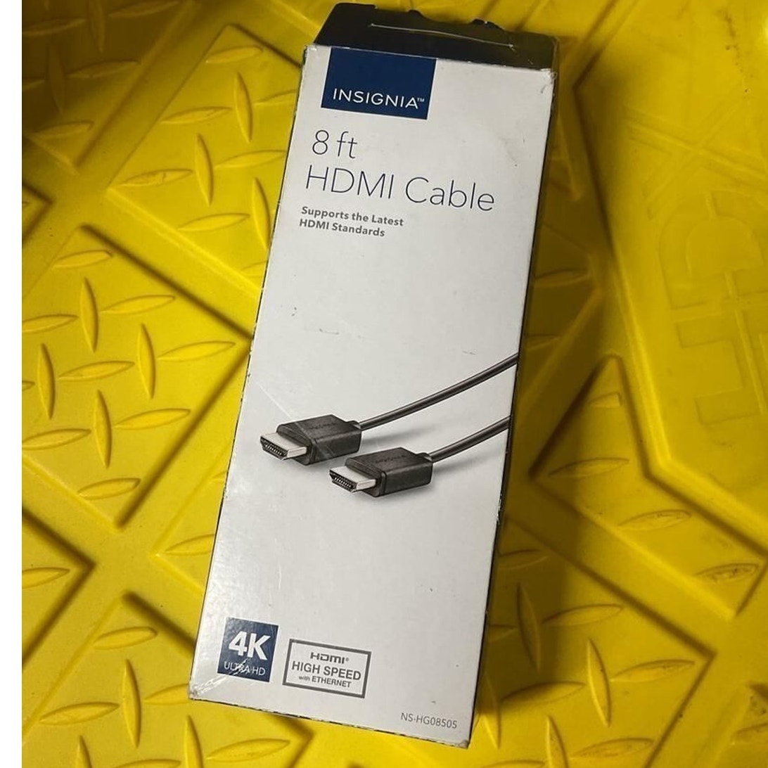 INSIGNIA 8ft HDMI Cable