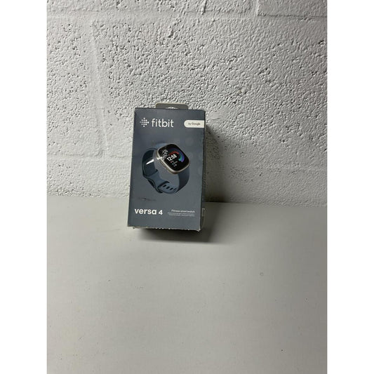 Fitbit Versa 4