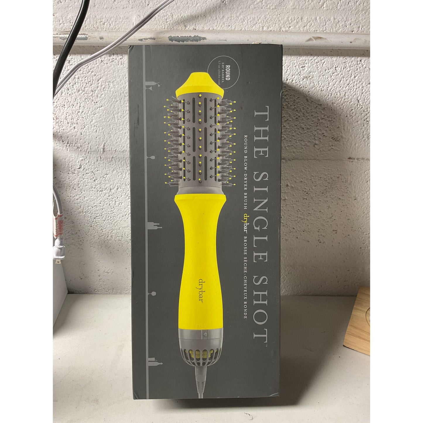 Single Shot Drybar Round Blow Dryer Brush