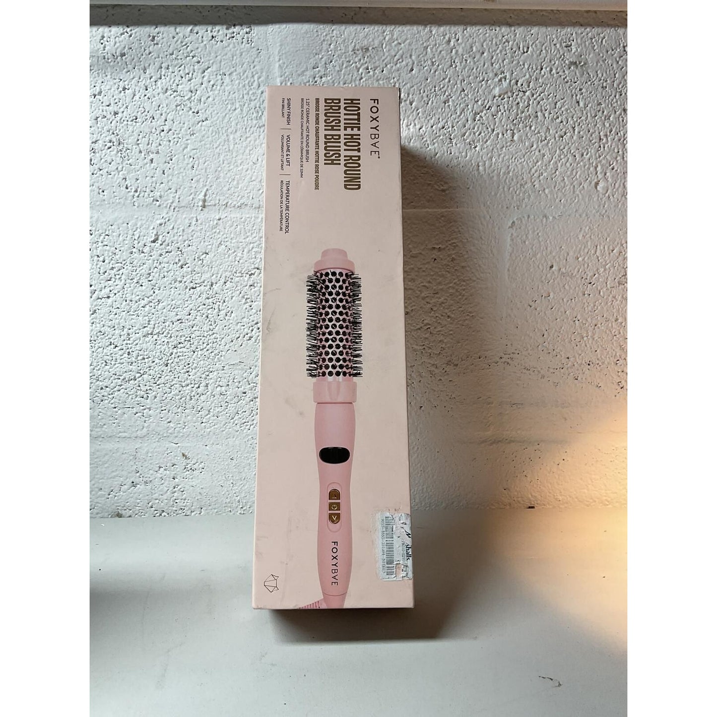 FOXYBAE Hottie Hot Round Brush Blush