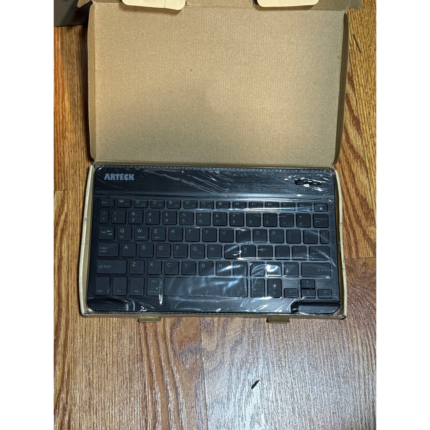 Arteck HB030B Universal Backlit Bluetooth Keyboard