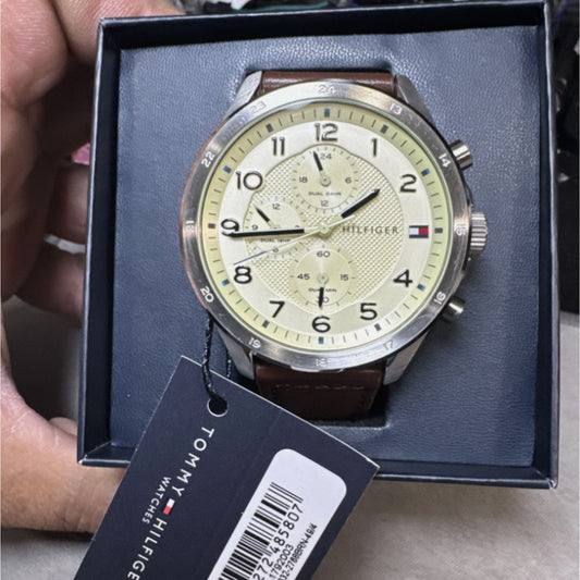 Tommy Hilfiger Watch 1792003 Leather Stainless Chronometer New