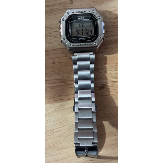 Casio W-218H Wristwatch for Men RETURNED CONDITION GRADE A