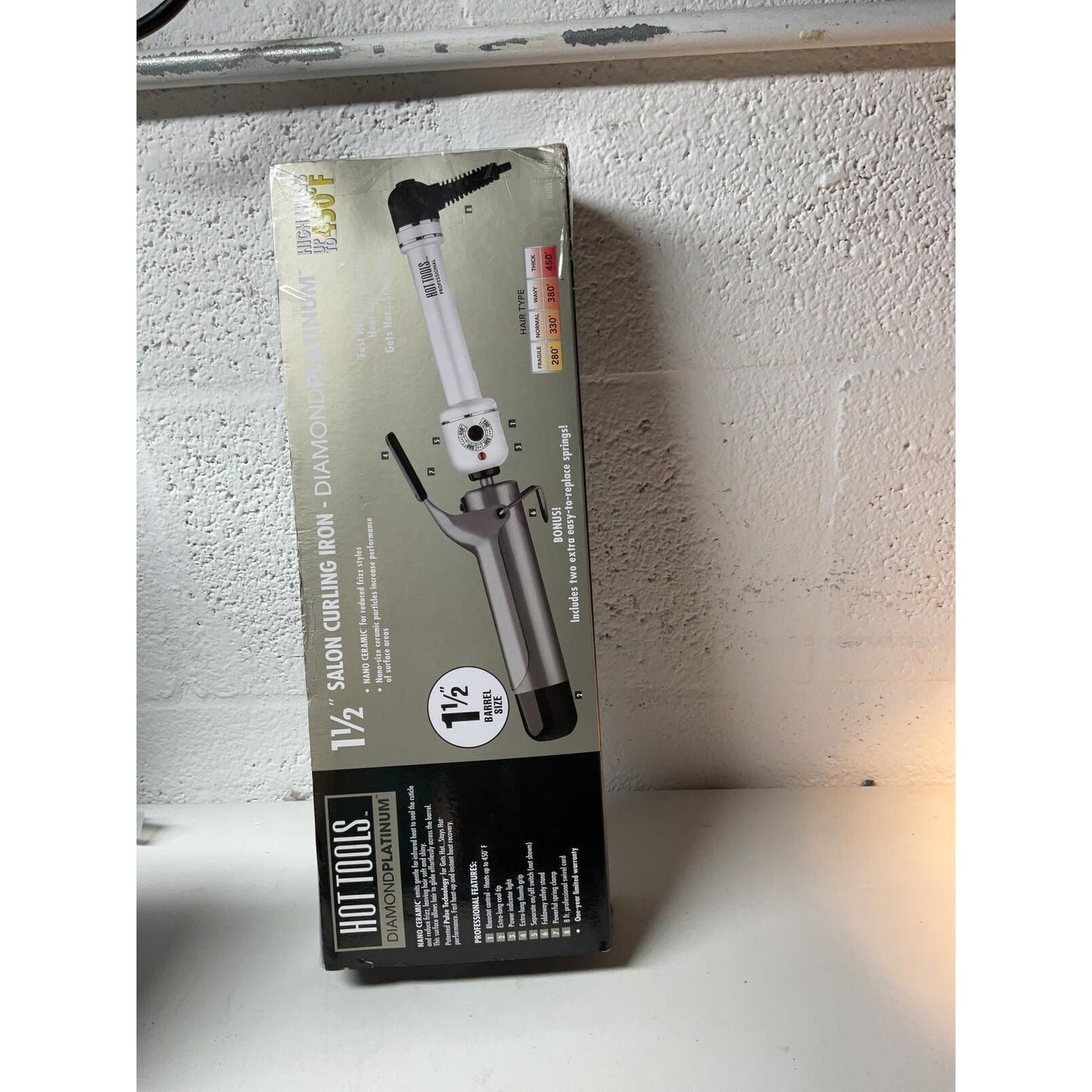 Hot Tools 1.5” Salon Curling Iron Diamond Platinum