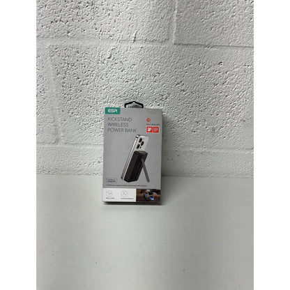 ESR Kickstand Wireless Power Bank 10000mAh